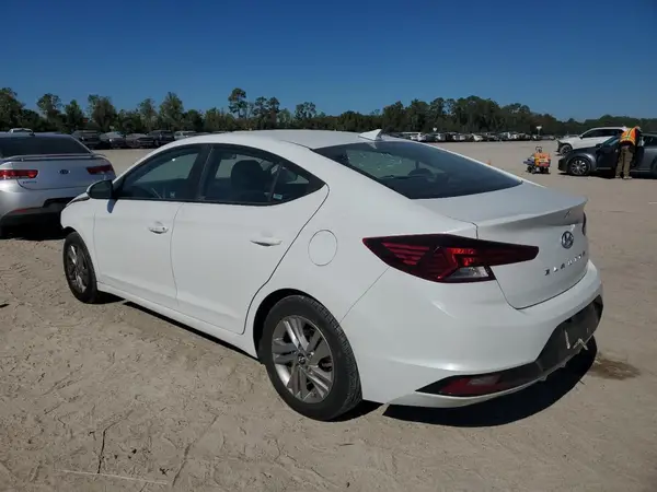 5NPD84LF9KH444940 2019 HYUNDAI ELANTRA - Image 2