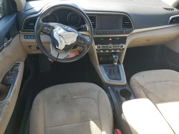 5NPD84LF9KH445859 2019 HYUNDAI ELANTRA - Image 8