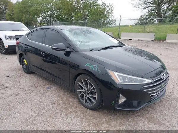5NPD84LF9KH449720 2019 HYUNDAI ELANTRA - Image 1