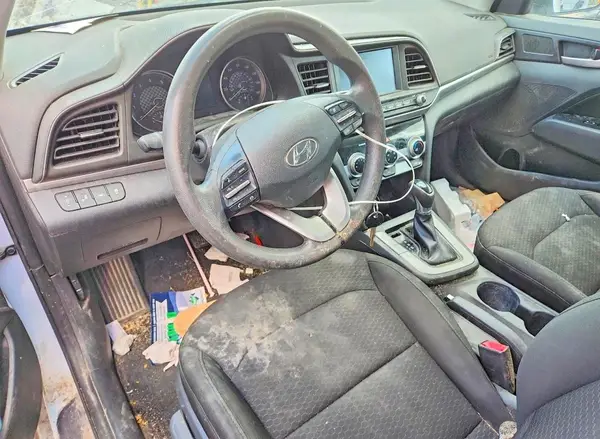 5NPD84LF9KH455291 2019 HYUNDAI ELANTRA - Image 8