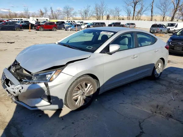 5NPD84LF9KH457655 2019 HYUNDAI ELANTRA - Image 1