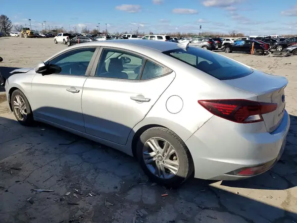 5NPD84LF9KH457655 2019 HYUNDAI ELANTRA - Image 2