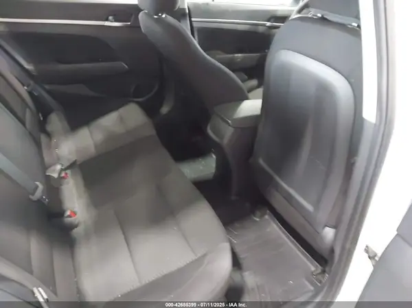 5NPD84LF9KH463794 2019 HYUNDAI ELANTRA - Image 8