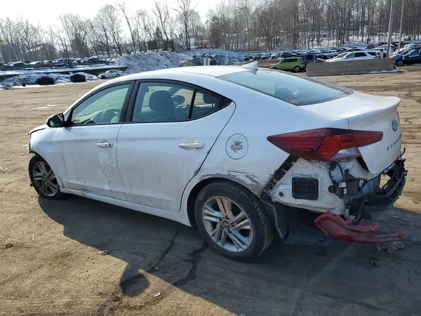 5NPD84LF9KH468350 2019 HYUNDAI ELANTRA - Image 2