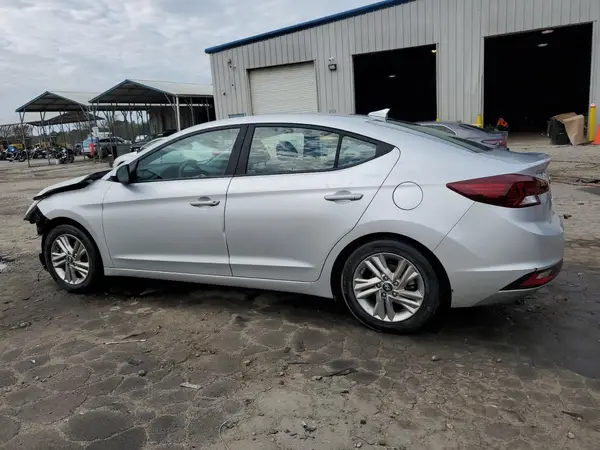 5NPD84LF9KH470230 2019 HYUNDAI ELANTRA - Image 2