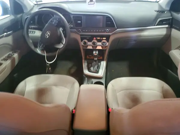 5NPD84LF9KH470261 2019 HYUNDAI ELANTRA - Image 8