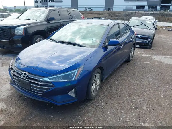 5NPD84LF9KH470633 2019 HYUNDAI ELANTRA - Image 2
