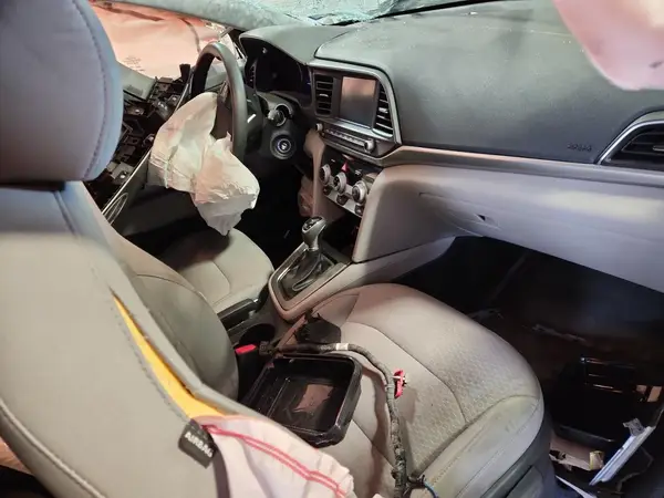 5NPD84LF9KH474102 2019 HYUNDAI ELANTRA - Image 8