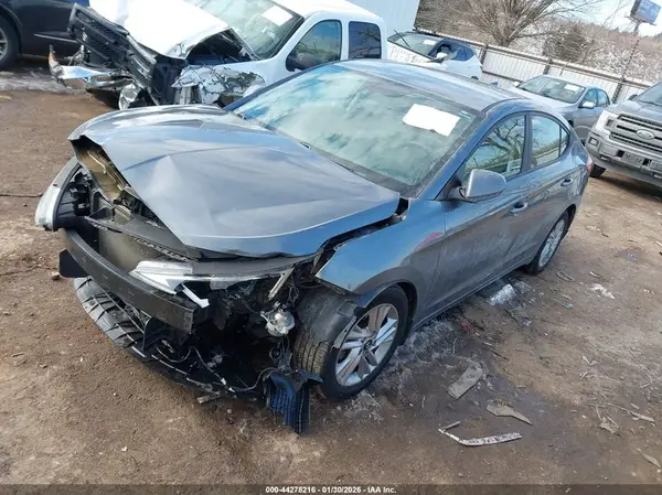 5NPD84LF9KH476741 2019 HYUNDAI ELANTRA - Image 2