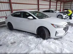 5NPD84LF9KH477792 2019 HYUNDAI ELANTRA