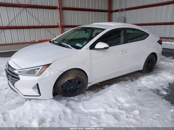 5NPD84LF9KH477792 2019 HYUNDAI ELANTRA - Image 2