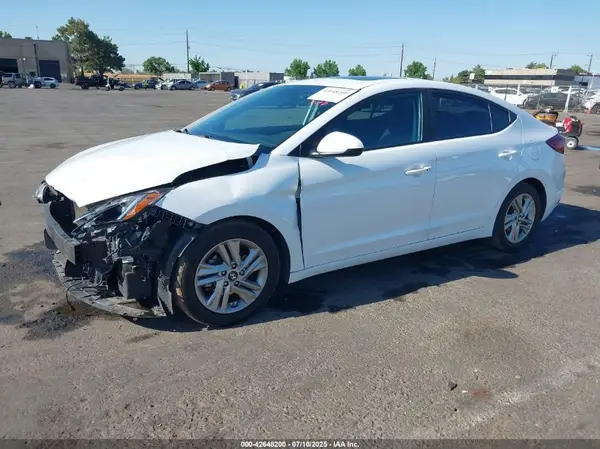 5NPD84LF9KH478070 2019 HYUNDAI ELANTRA - Image 2