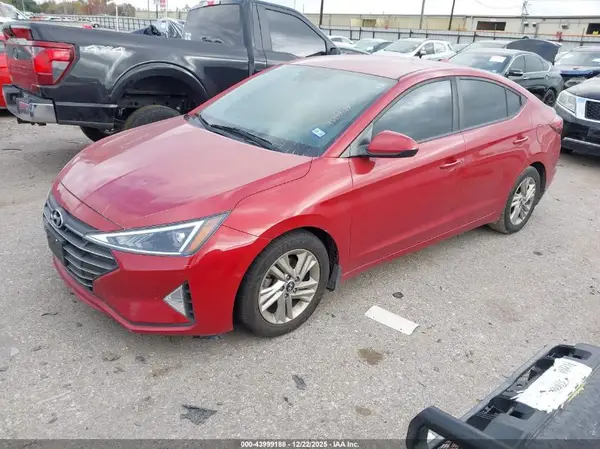 5NPD84LF9KH478599 2019 HYUNDAI ELANTRA - Image 2