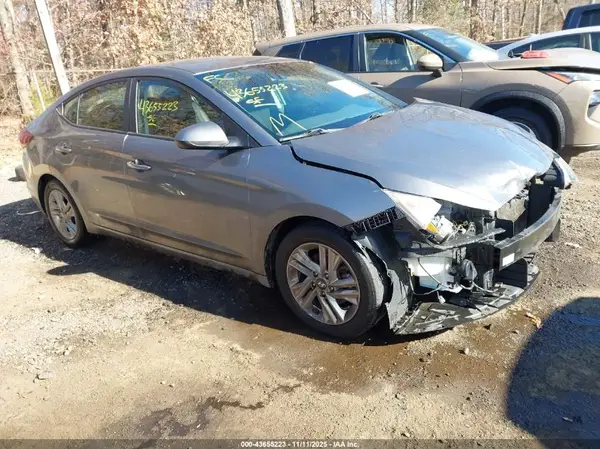 5NPD84LF9KH478862 2019 HYUNDAI ELANTRA - Image 1