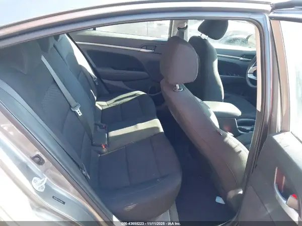 5NPD84LF9KH478862 2019 HYUNDAI ELANTRA - Image 8