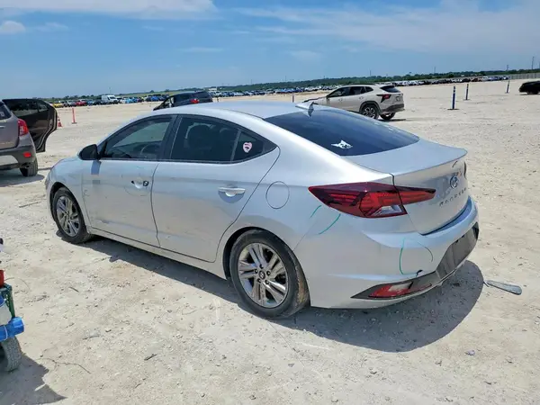 5NPD84LF9KH479882 2019 HYUNDAI ELANTRA - Image 2