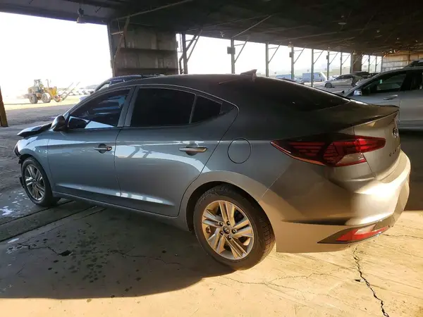 5NPD84LF9KH484788 2019 HYUNDAI ELANTRA - Image 2
