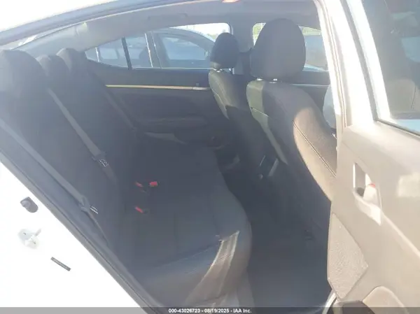 5NPD84LF9KH485620 2019 HYUNDAI ELANTRA - Image 8