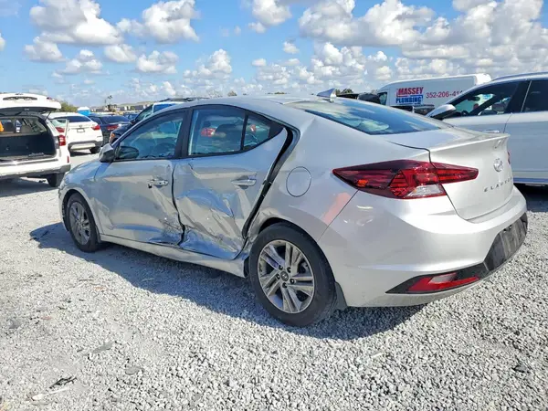 5NPD84LF9KH485956 2019 HYUNDAI ELANTRA - Image 2