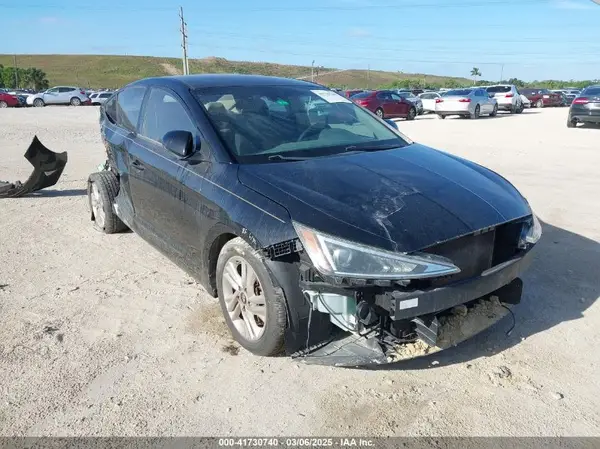 5NPD84LF9KH489893 2019 HYUNDAI ELANTRA - Image 1