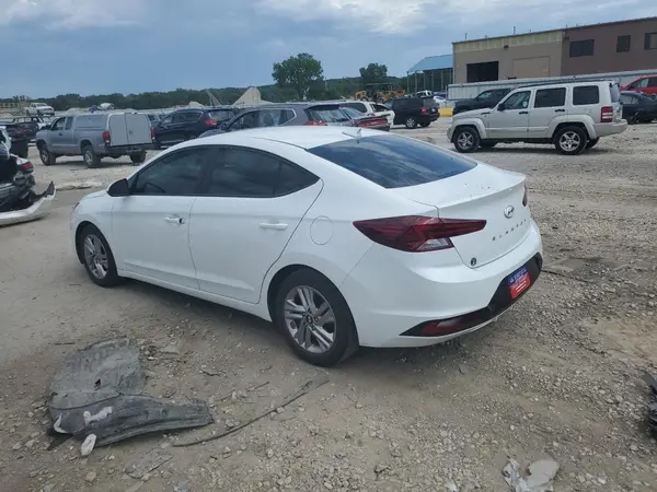 5NPD84LF9KH495645 2019 HYUNDAI ELANTRA - Image 2