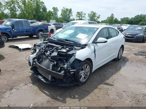 5NPD84LF9LH519721 2020 HYUNDAI ELANTRA - Image 2