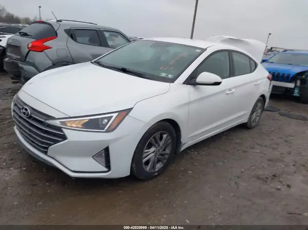 5NPD84LF9LH520190 2020 HYUNDAI ELANTRA - Image 2