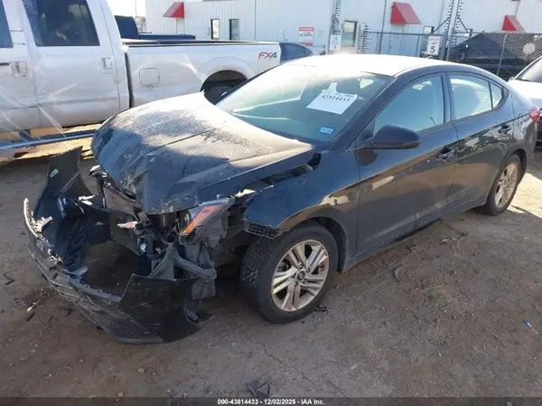 5NPD84LF9LH520223 2020 HYUNDAI ELANTRA - Image 2