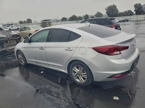 5NPD84LF9LH536163 2020 HYUNDAI ELANTRA - Image 2