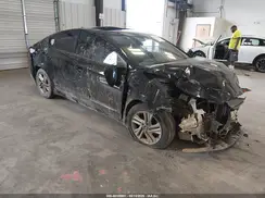5NPD84LF9LH537670 2020 HYUNDAI ELANTRA