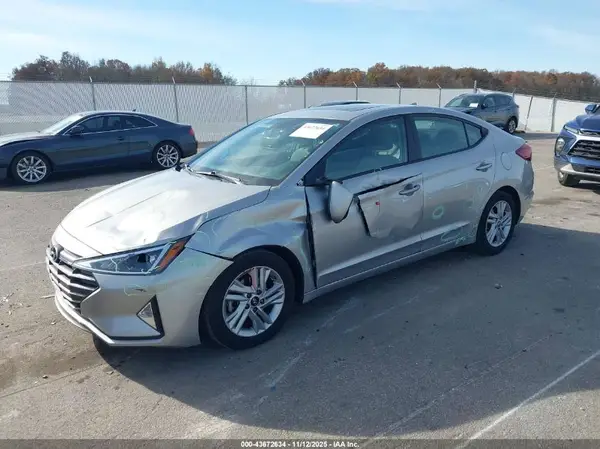 5NPD84LF9LH551472 2020 HYUNDAI ELANTRA - Image 2