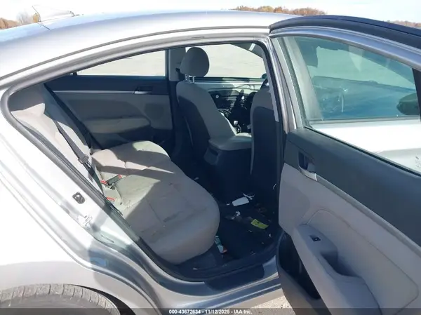 5NPD84LF9LH551472 2020 HYUNDAI ELANTRA - Image 8