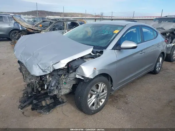 5NPD84LF9LH554520 2020 HYUNDAI ELANTRA - Image 2