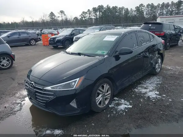 5NPD84LF9LH557532 2020 HYUNDAI ELANTRA - Image 2