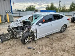 5NPD84LF9LH557935 2020 HYUNDAI ELANTRA