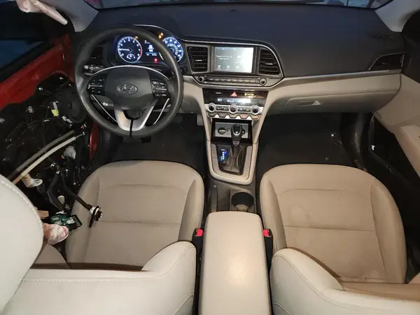 5NPD84LF9LH558986 2020 HYUNDAI ELANTRA - Image 8