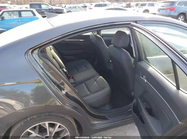 5NPD84LF9LH563766 2020 HYUNDAI ELANTRA - Image 8