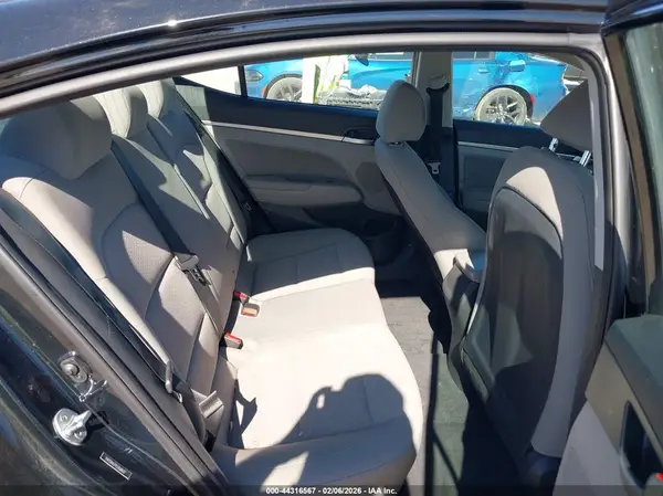 5NPD84LF9LH568627 2020 HYUNDAI ELANTRA - Image 8