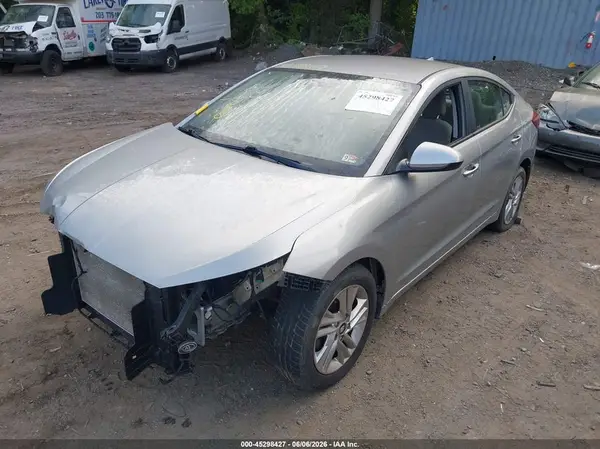 5NPD84LF9LH570135 2020 HYUNDAI ELANTRA - Image 2