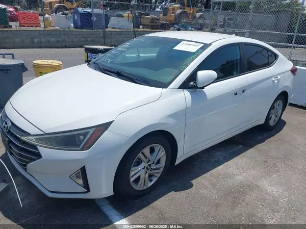 5NPD84LF9LH571057 2020 HYUNDAI ELANTRA - Image 2