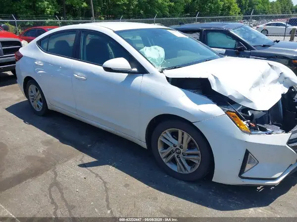 5NPD84LF9LH573844 2020 HYUNDAI ELANTRA - Image 1