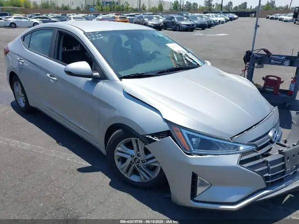 5NPD84LF9LH574797 2020 HYUNDAI ELANTRA - Image 1