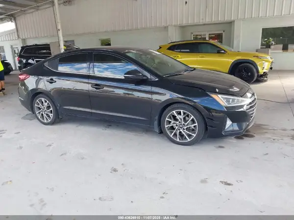 5NPD84LF9LH578297 2020 HYUNDAI ELANTRA - Image 1