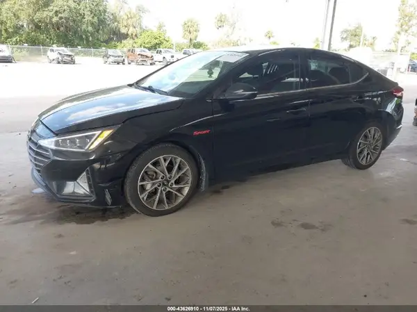 5NPD84LF9LH578297 2020 HYUNDAI ELANTRA - Image 2