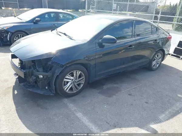 5NPD84LF9LH578767 2020 HYUNDAI ELANTRA - Image 2
