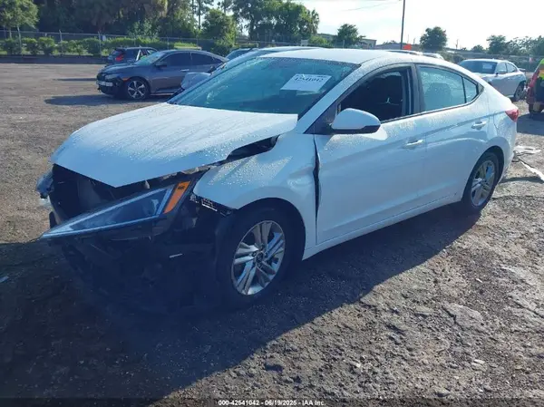 5NPD84LF9LH579563 2020 HYUNDAI ELANTRA - Image 2