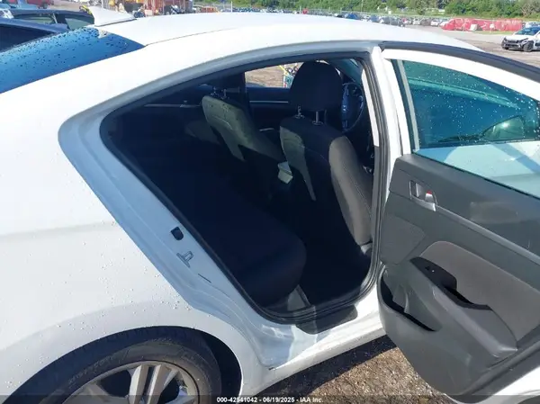 5NPD84LF9LH579563 2020 HYUNDAI ELANTRA - Image 8
