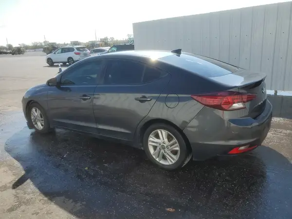 5NPD84LF9LH581460 2020 HYUNDAI ELANTRA - Image 2