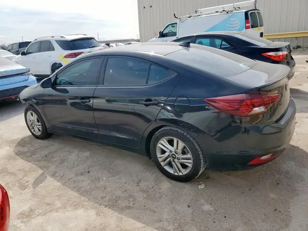 5NPD84LF9LH592829 2020 HYUNDAI ELANTRA - Image 2