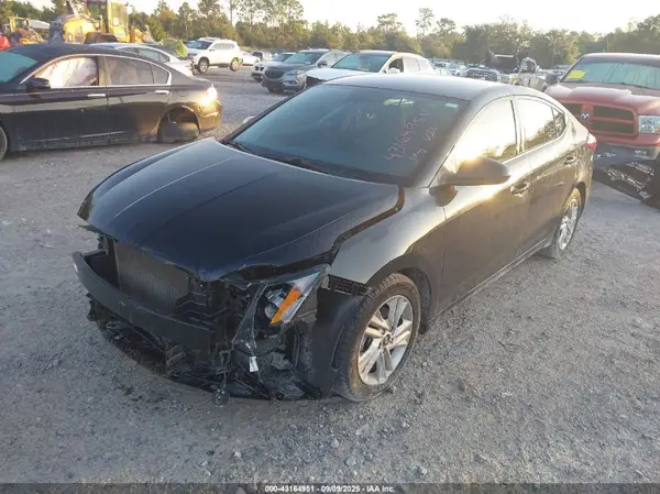5NPD84LF9LH595679 2020 HYUNDAI ELANTRA - Image 2